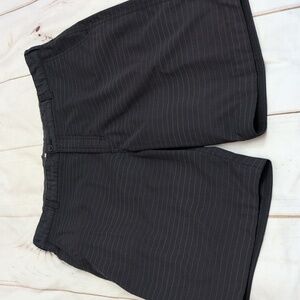 Nike Golf Dry-Fit Mens Shorts Size 36 Tour Performance Black Gray Stripe